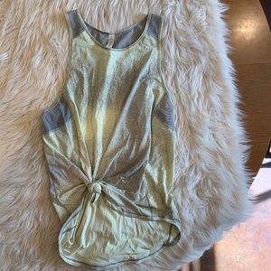 Classic Fit Lululemon Tank Top